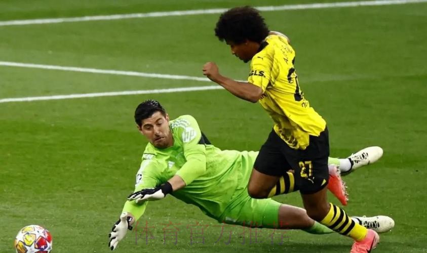 库尔图瓦:我们会在皇马再次看到最好的阿扎尔 库尔图瓦:我们会在皇马再次看到最好的阿扎尔