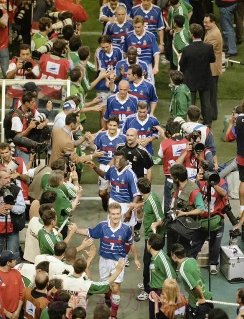 罗德里戈:齐达内助我成长 不愿被拿来和前辈比较 罗德里戈:齐达内助我成长 不愿被拿来和前辈比较